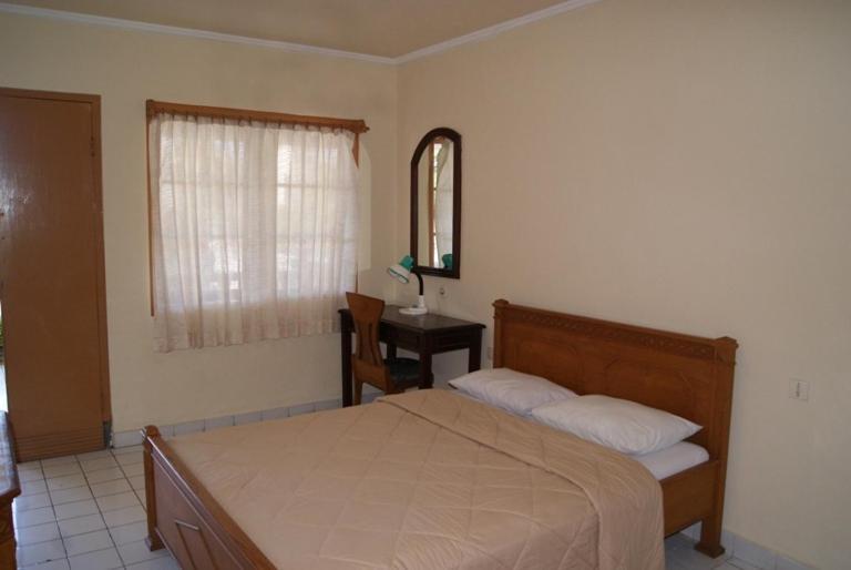 Semawang Beach Hotel Bali Exterior photo